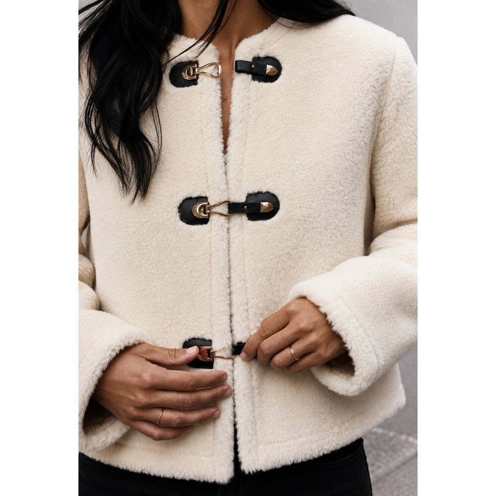 Zara Double Faced Toggle Faux Fur Jacket Cream Womens Size Large New - Picture 2 of 11